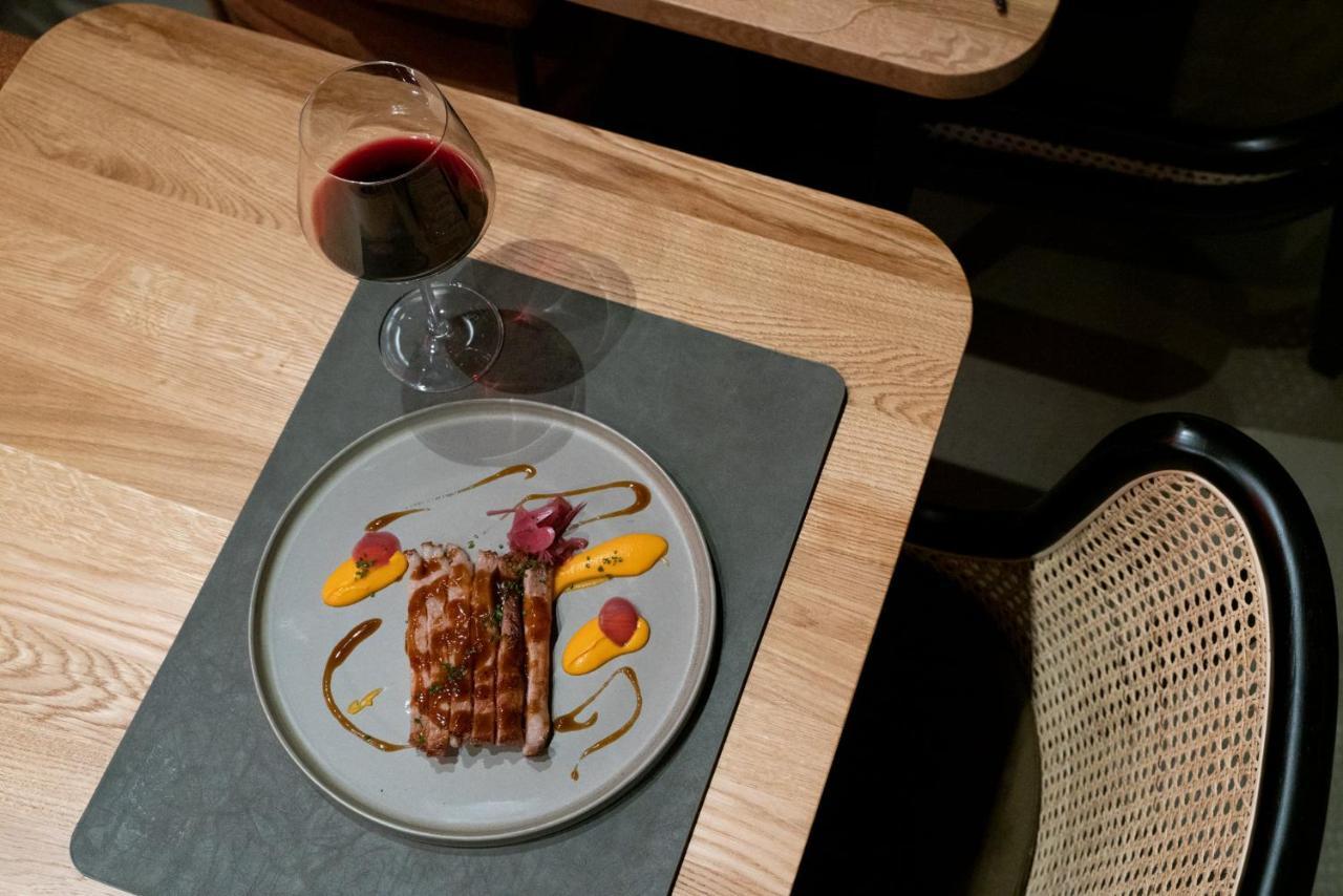 Bilder Boutique Hotel Бильбао Экстерьер фото