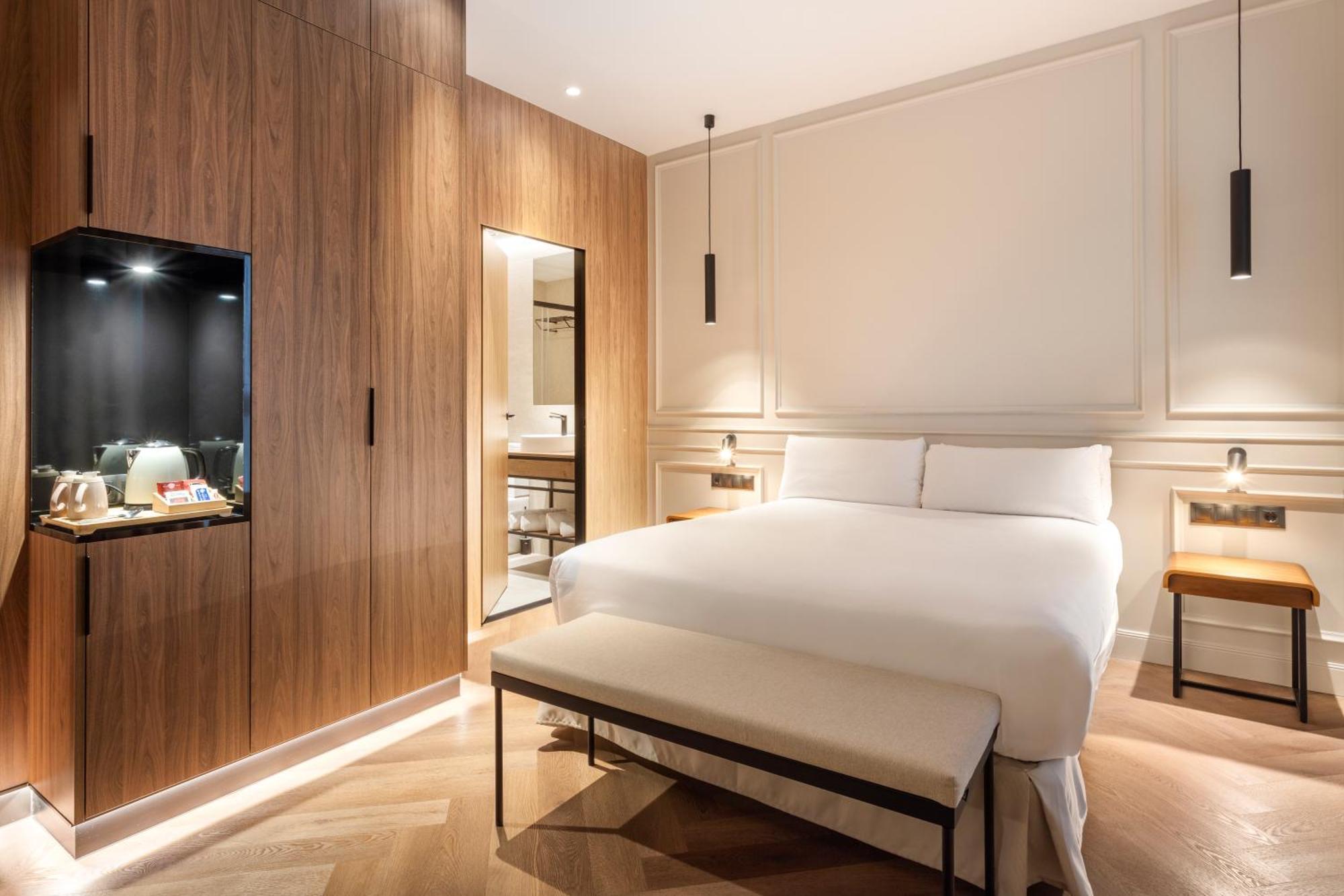 Bilder Boutique Hotel Бильбао Экстерьер фото